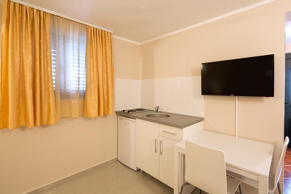 Apartments Mika Budva Luaran gambar